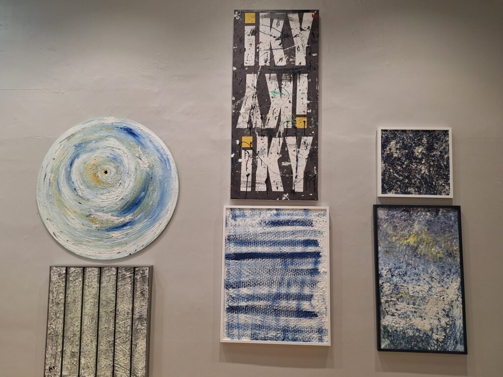 ShoppingSantaÚrsula recebe a exposição “Reinventando o Mundo”, na Galeria ADDA