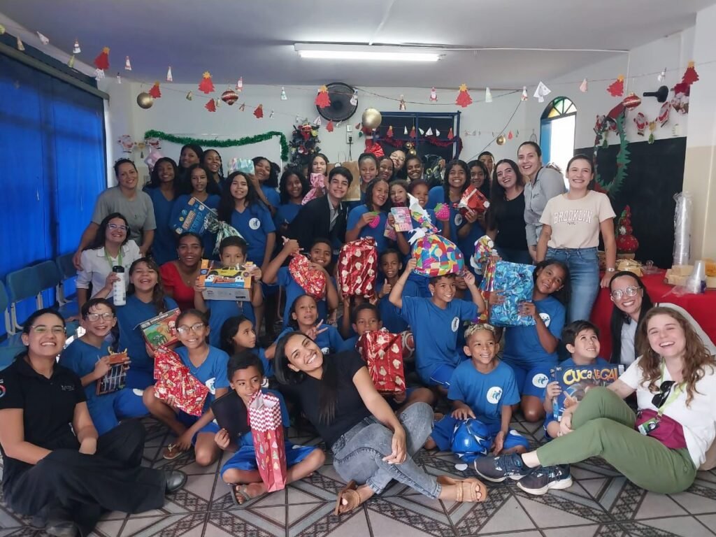 Ação solidária entre colaboradores da Estre Ambiental e Instituto Estre beneficiará centenas de famílias neste Natal