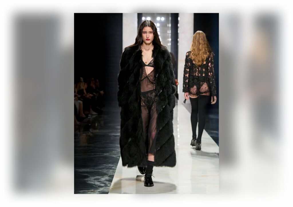 Brasileira Luiza Perote se consagra a segunda modelo com mais desfiles da temporada internacional de moda