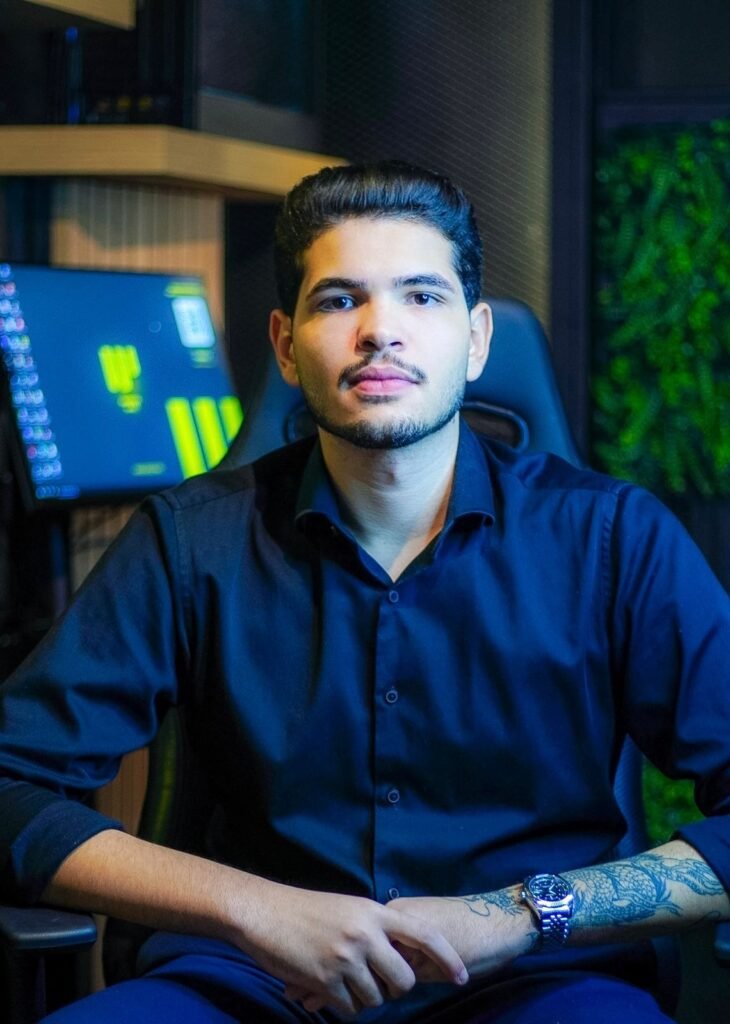 Jovem de Cuiabá transforma limitação em Startup e projeta expansão para a Faria Lima
