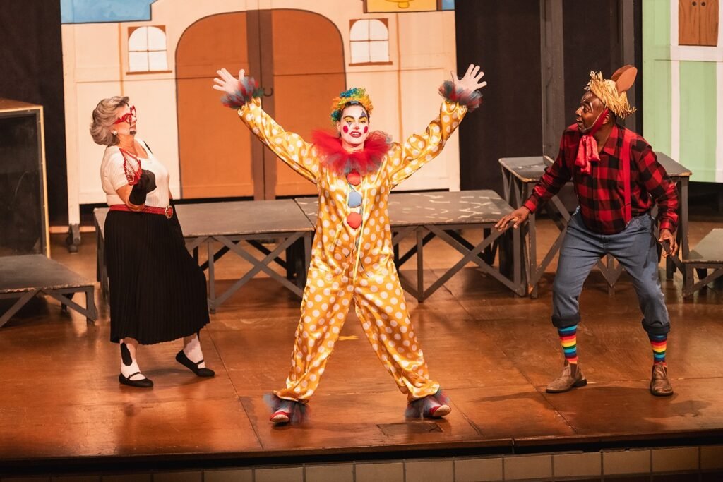 “Um conto de flautas e corações” abre temporada de teatro da Academia Livre de Música e Artes