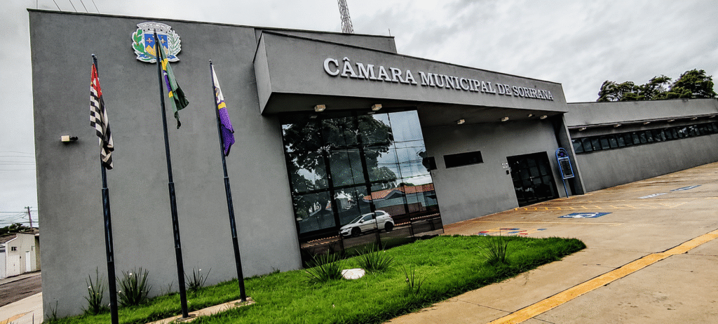 BENEFÍCIOS E GRATIFICAÇÕES TURBINAM OS SALÁRIOS DE SERVIDORES DA CÂMARA DE SERRANA