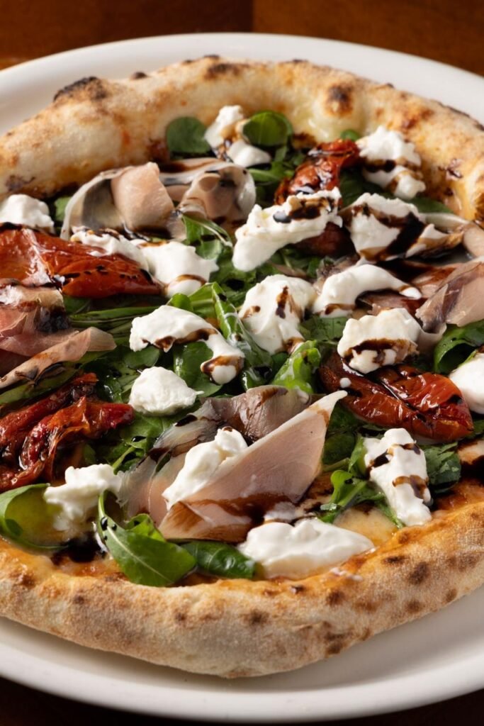 Restaurante Maremonti lança pizza inspirada nas cores da bandeira italiana para celebrar o Dia da Pizza