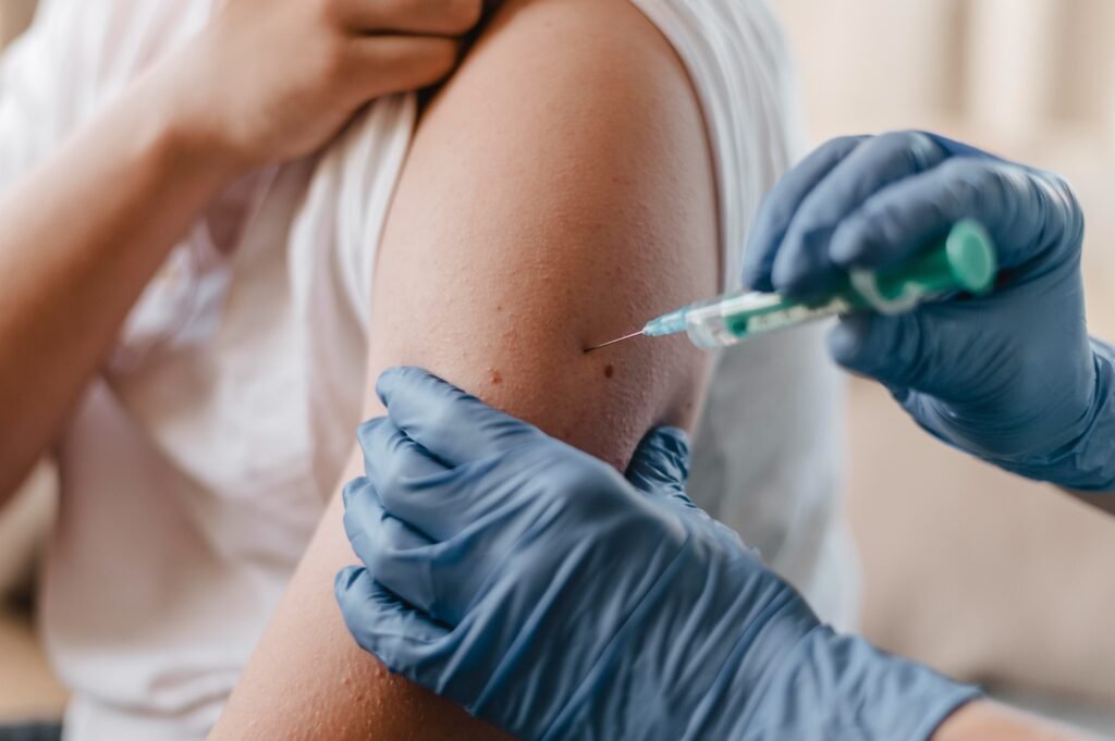 Estudo reforça impacto da vacina contra o HPV na redução de mortes por câncer de colo do útero