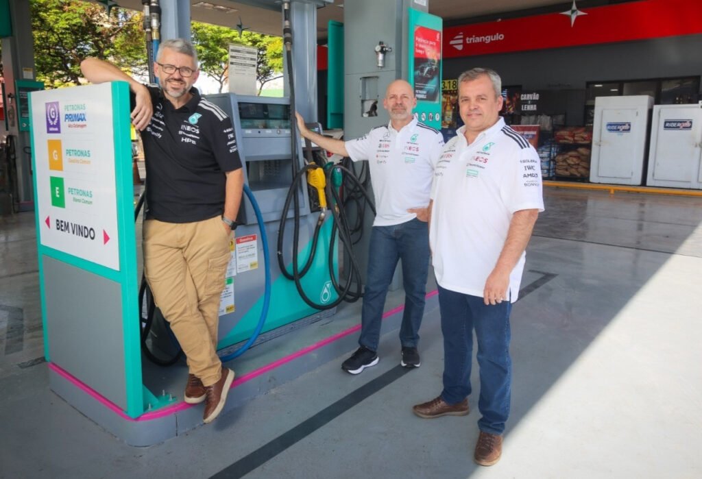 <p>Com 35 anos de história, Posto Triangulo torna-se a primeira operação de Postos PETRONAS em Ribeirão Preto<br />
Crédito: Rafael Cautella</p>